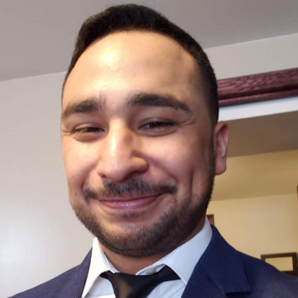 Meet your Posher, Alex - Picture 1 of 1